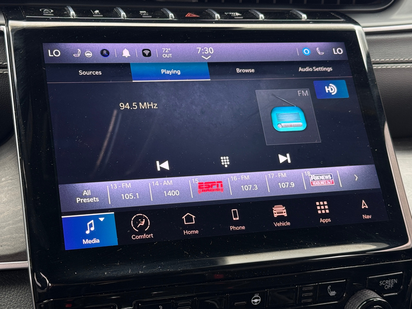 Thumbnail: 2024 Jeep Grand Cherokee - 3