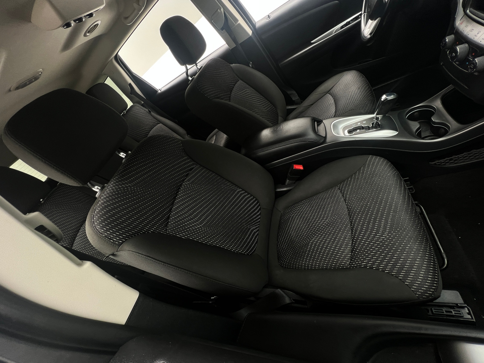 Thumbnail: 2020 Dodge Journey - 2