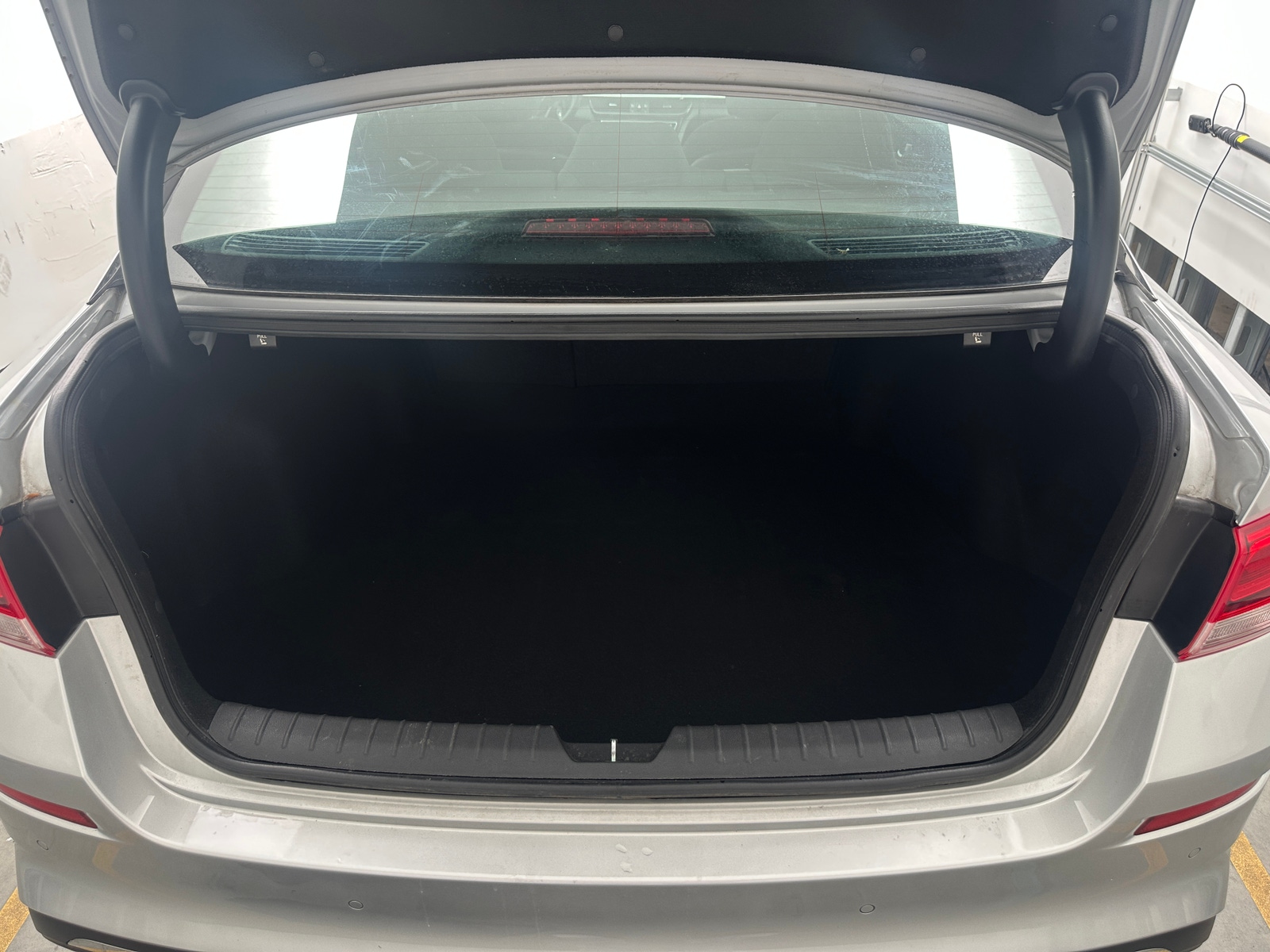 Thumbnail: 2019 Kia Optima - 7