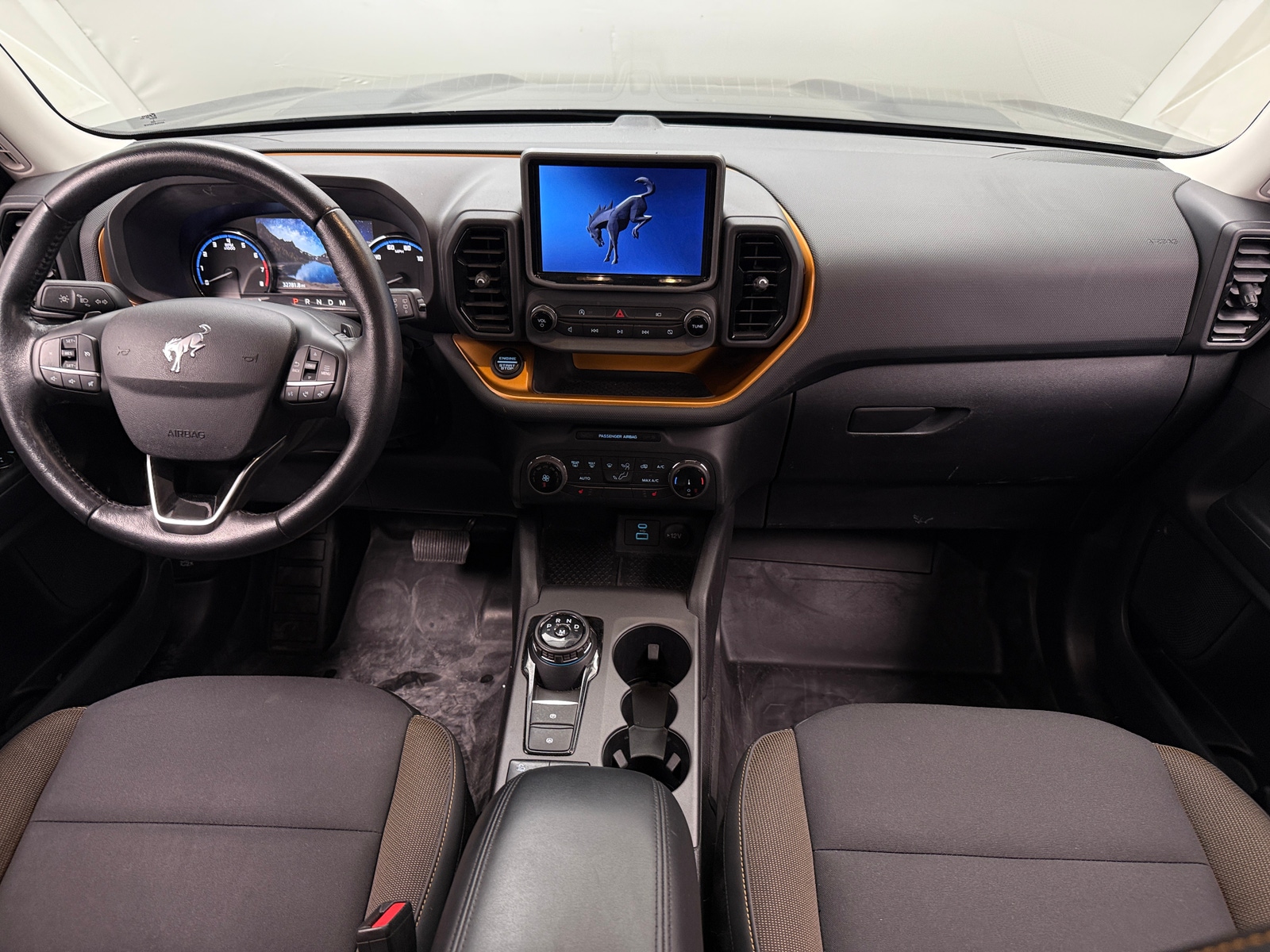 Thumbnail: 2022 Ford Bronco Sport - 3