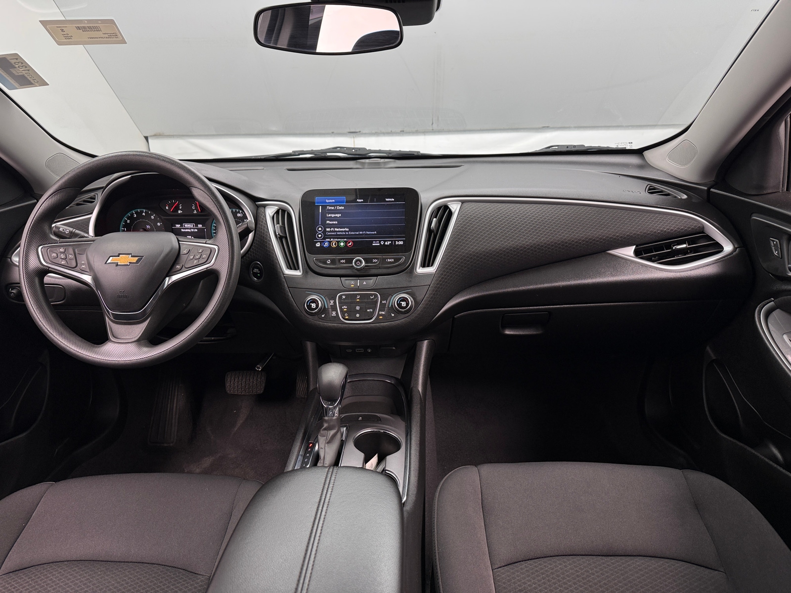 Thumbnail: 2023 Chevrolet Malibu - 3