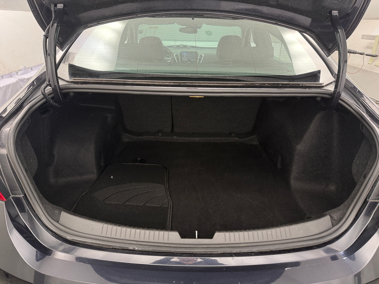 Thumbnail: 2023 Chevrolet Malibu - 7