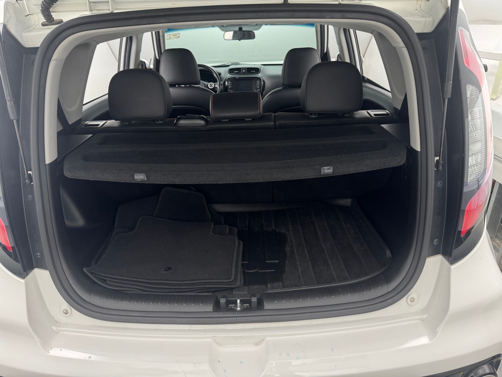 Thumbnail: 2018 Kia Soul - 7