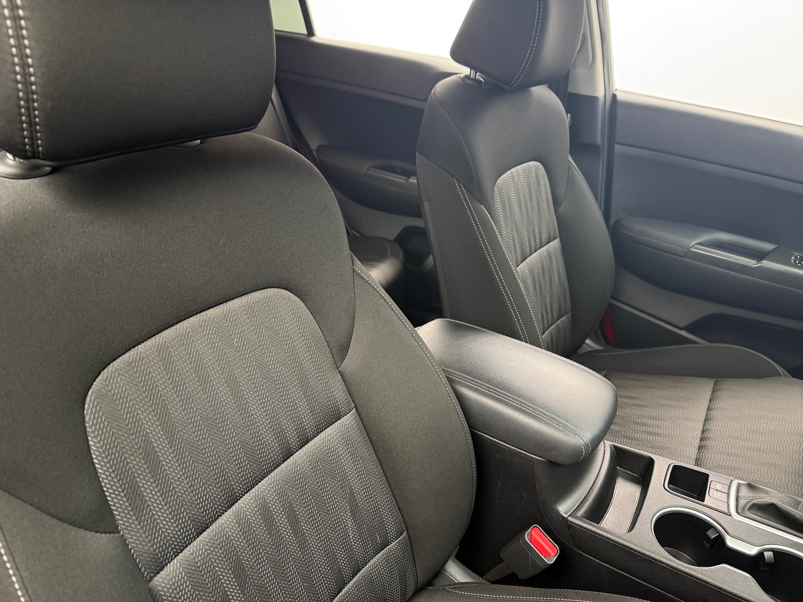 Thumbnail: 2022 Kia Sportage - 2