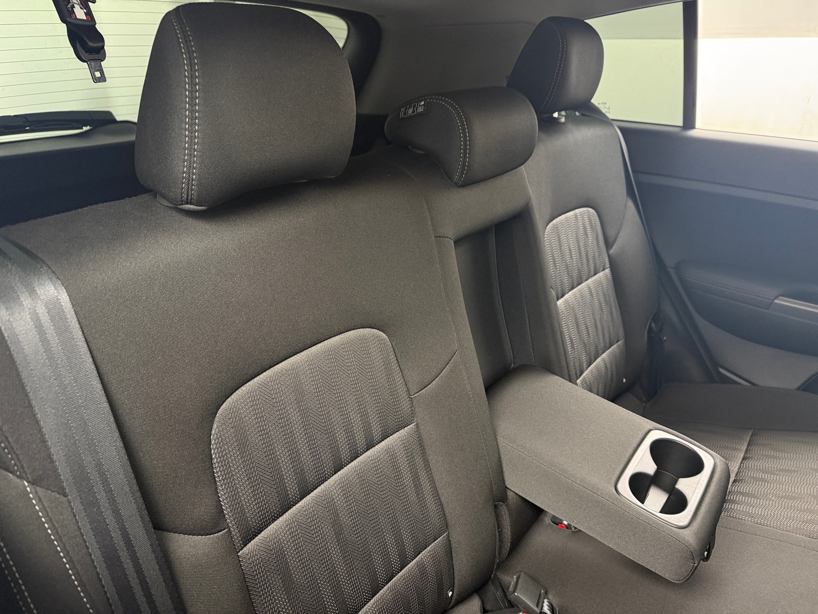 Thumbnail: 2022 Kia Sportage - 6