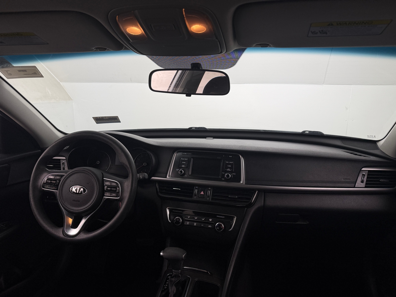 Thumbnail: 2017 Kia Optima - 3