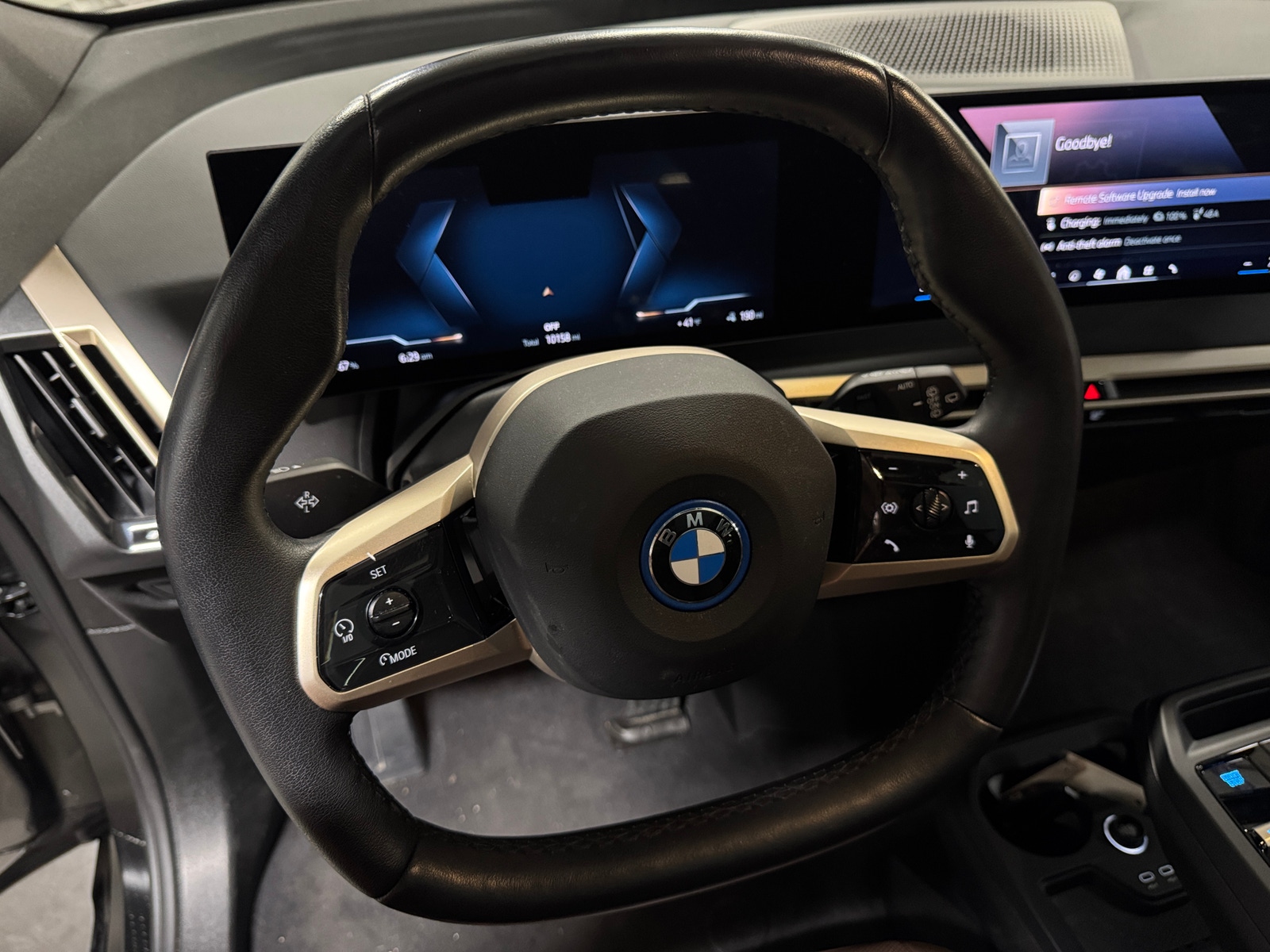 Thumbnail: 2025 BMW iX - 4