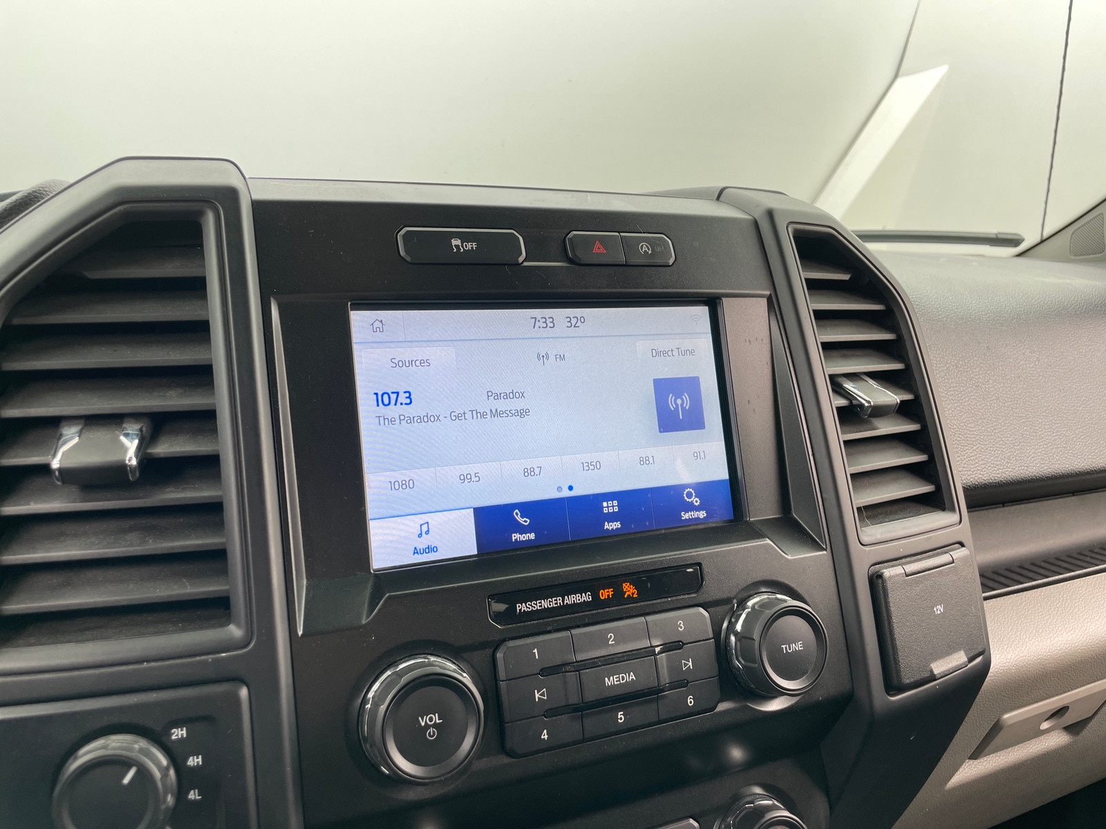 Thumbnail: 2019 Ford Econoline - 4