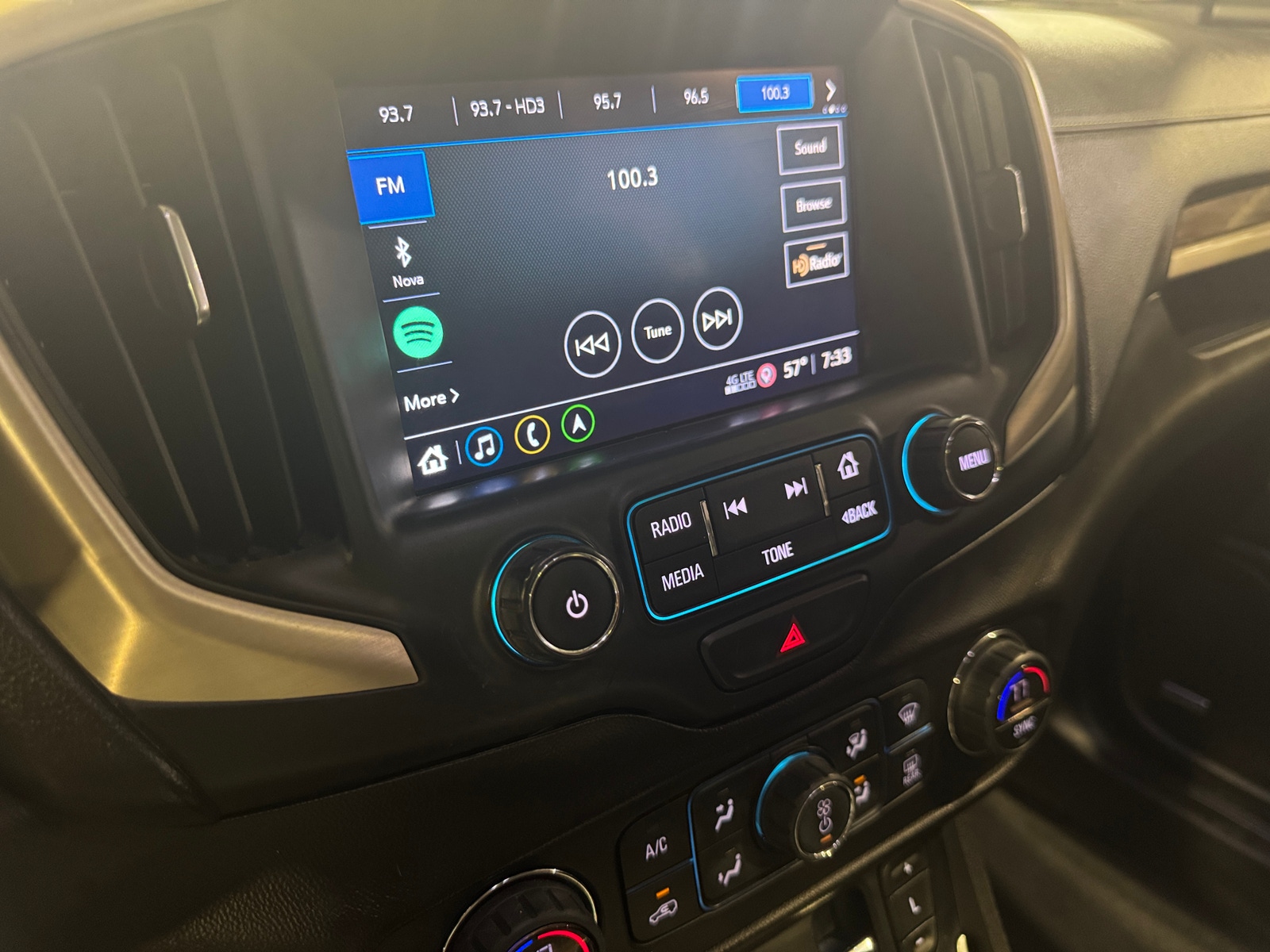 Thumbnail: 2018 GMC Terrain - 3