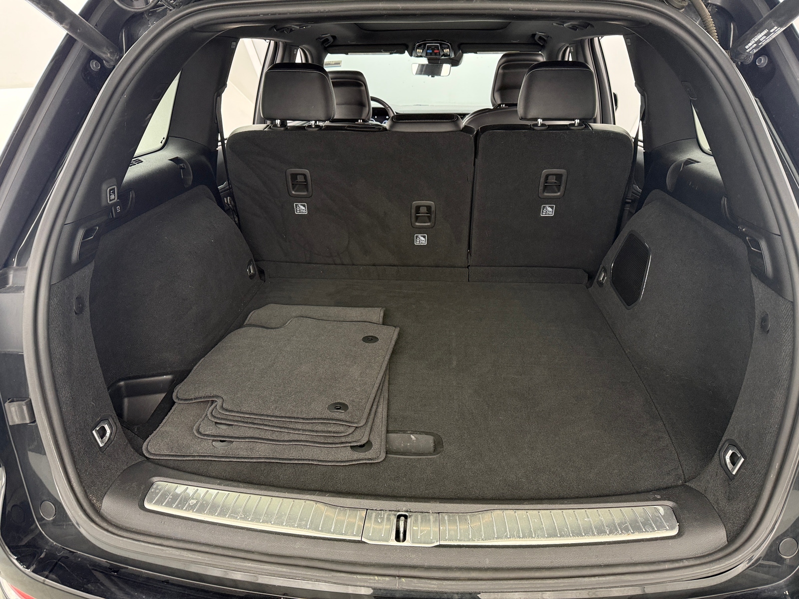 Thumbnail: 2022 Jeep Grand Cherokee - 6