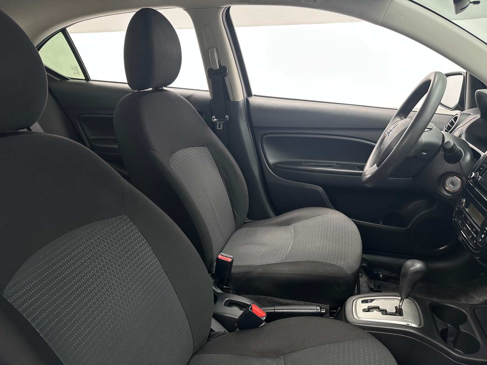 Thumbnail: 2022 Mitsubishi Mirage G4 - 2