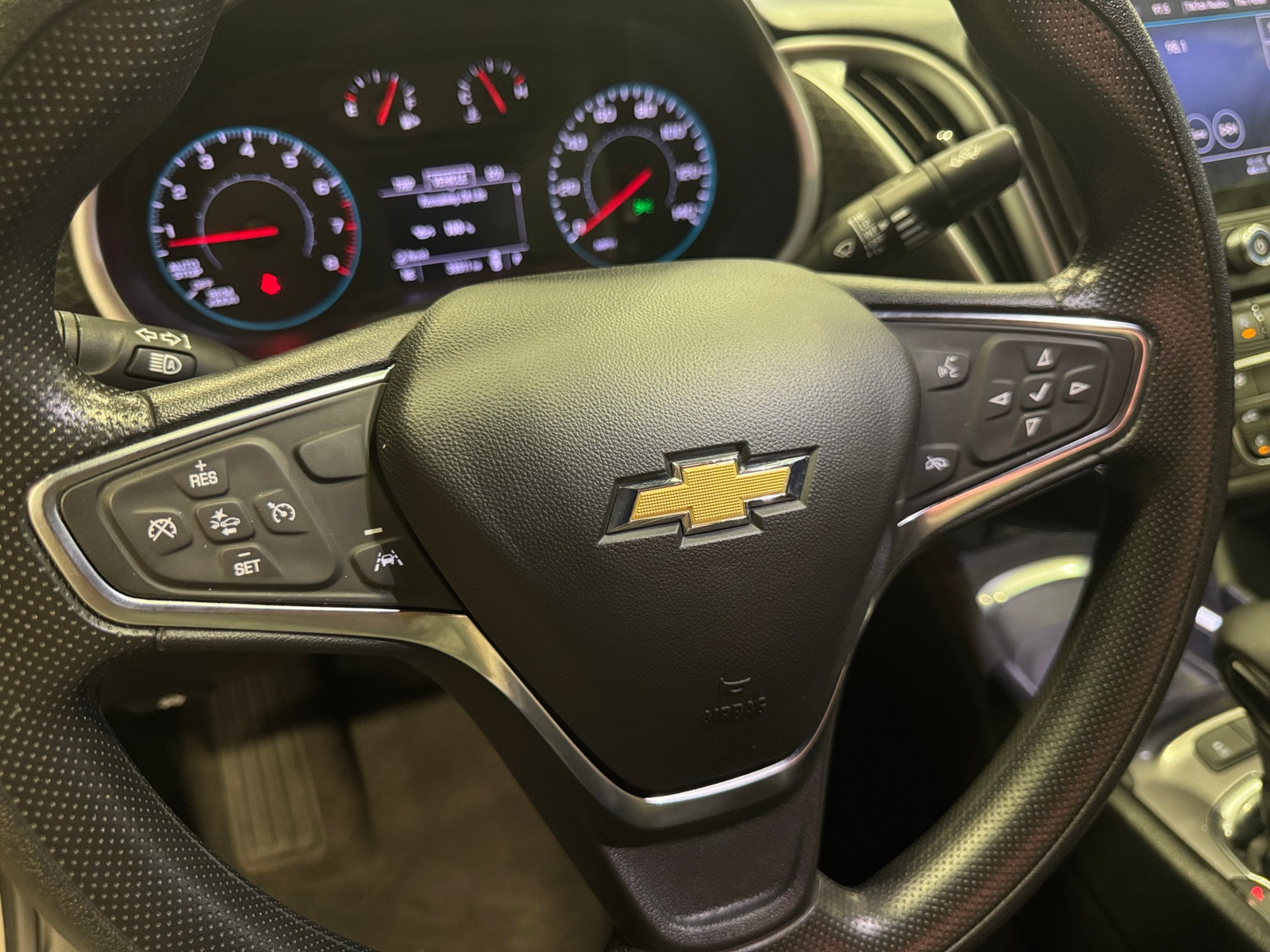 Thumbnail: 2024 Chevrolet Malibu - 5