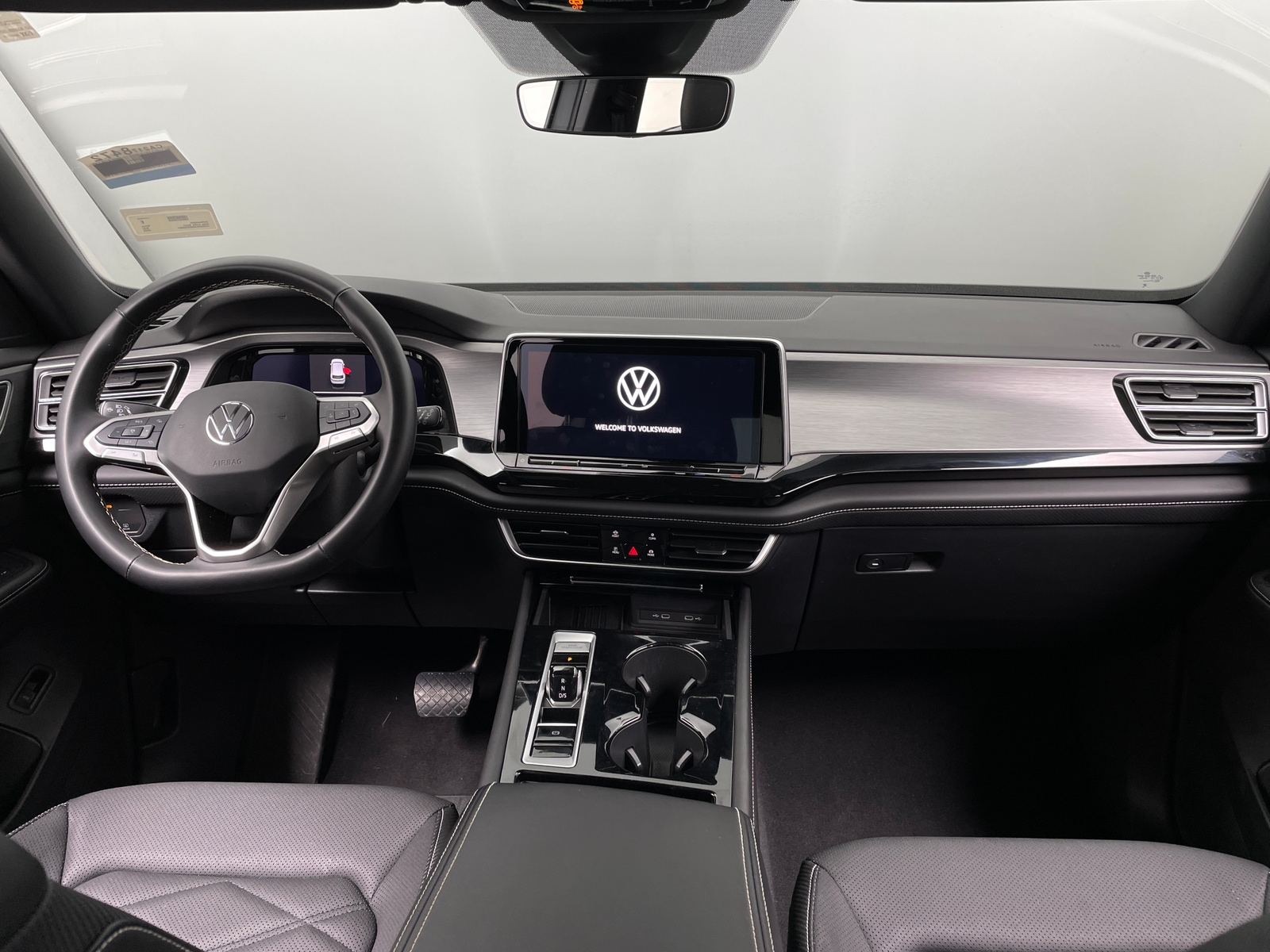 Thumbnail: 2025 Volkswagen Atlas - 2