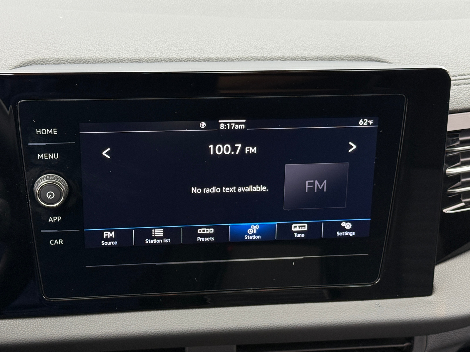 Thumbnail: 2025 Volkswagen Jetta - 4