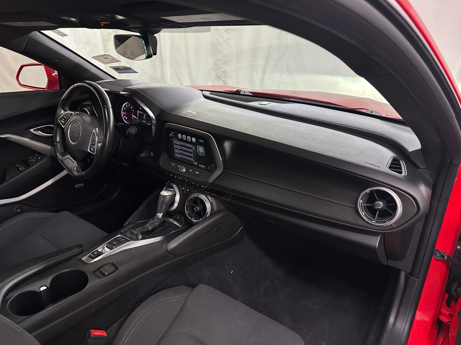 Thumbnail: 2018 Chevrolet Camaro - 3