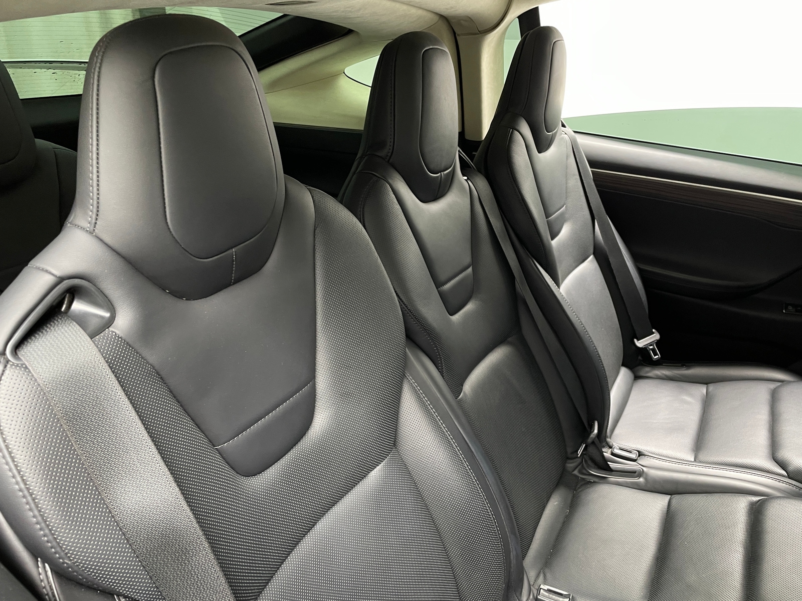 Thumbnail: 2016 Tesla Model X - 5