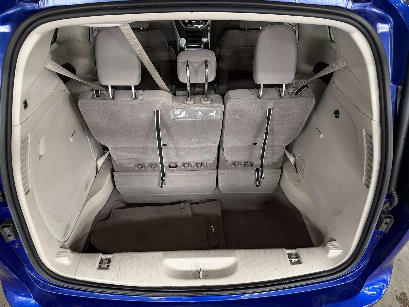 Thumbnail: 2021 Chrysler Pacifica - 7