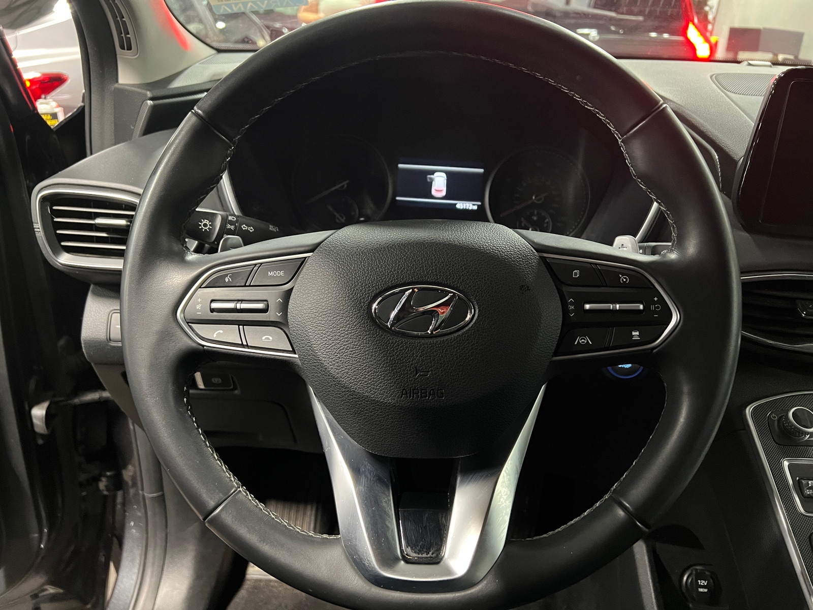 Thumbnail: 2023 Hyundai Santa Fe - 5