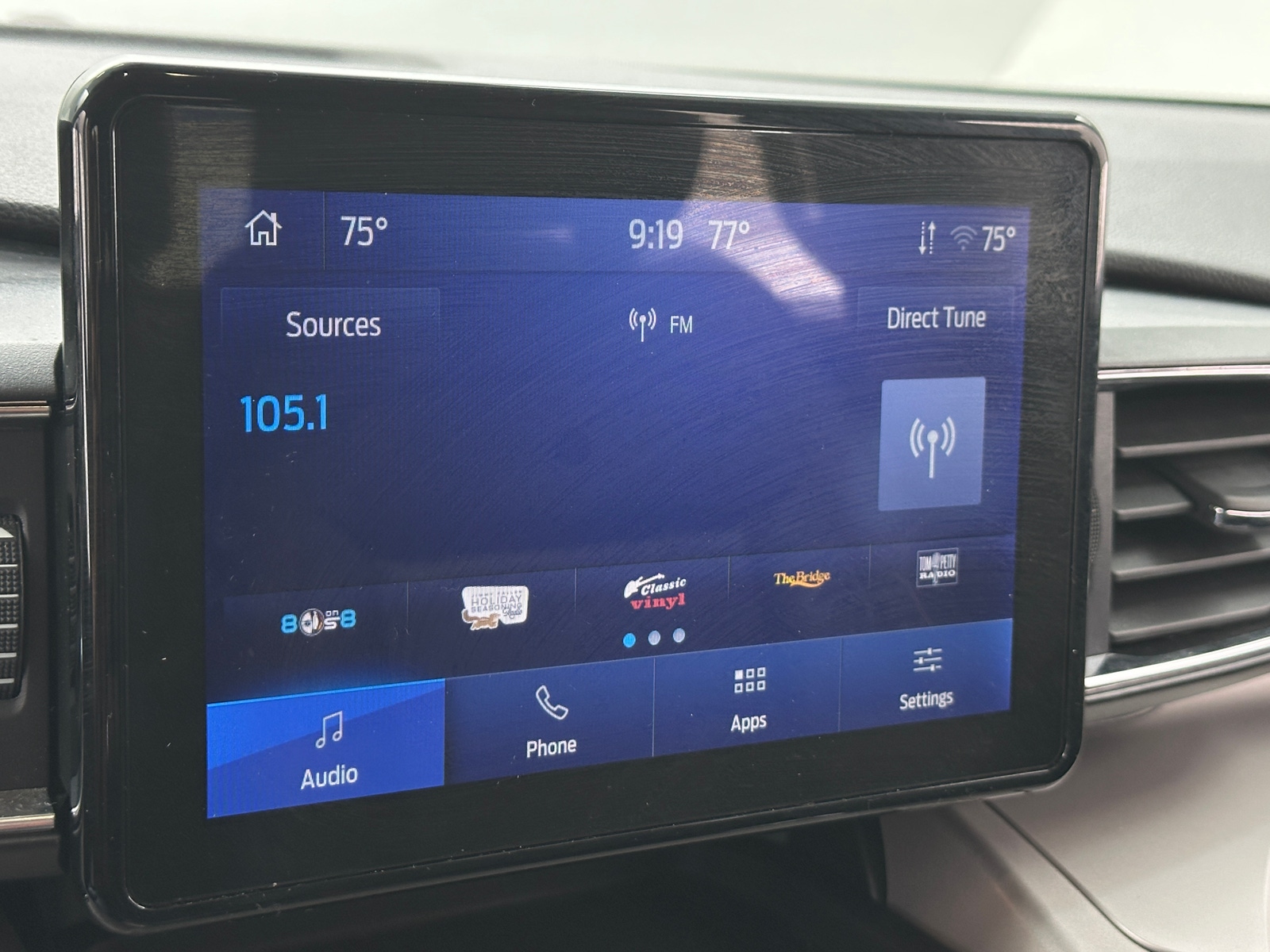 Thumbnail: 2023 Ford Explorer - 3