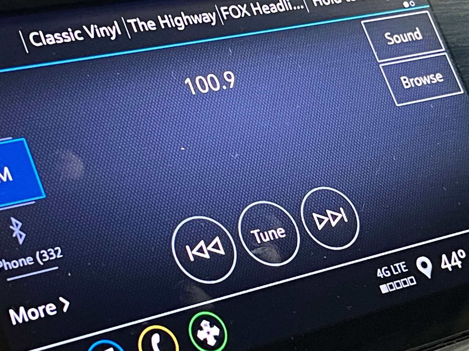 Thumbnail: 2023 Buick Encore GX - 4