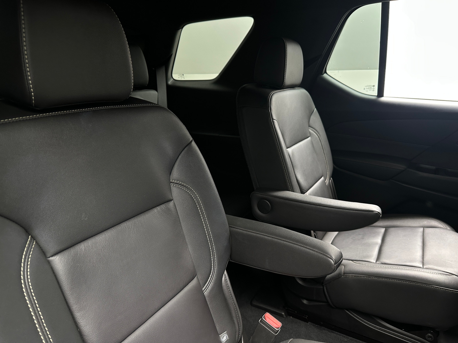 Thumbnail: 2023 Chevrolet Traverse - 5