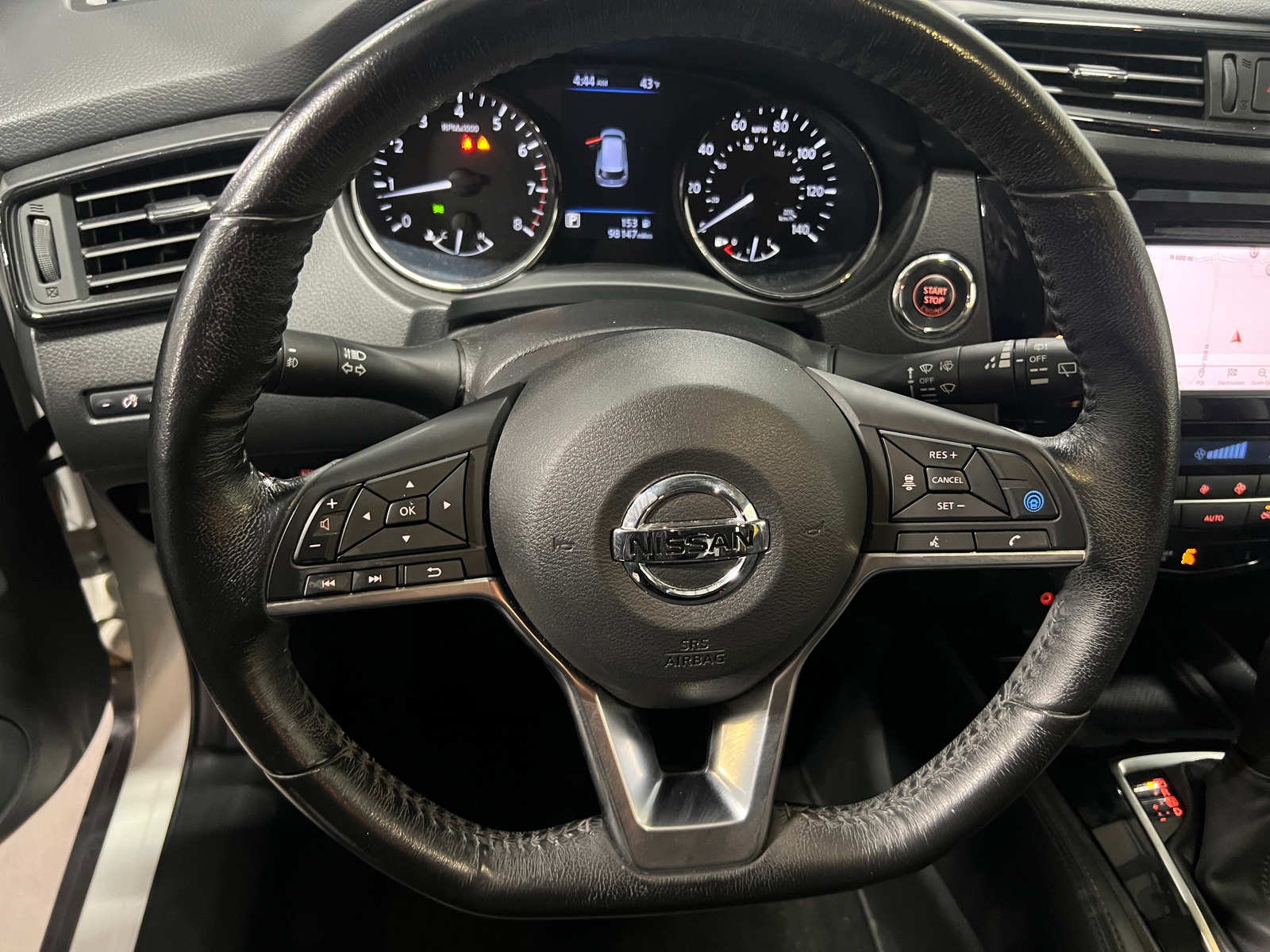 Thumbnail: 2018 Nissan Rogue - 4