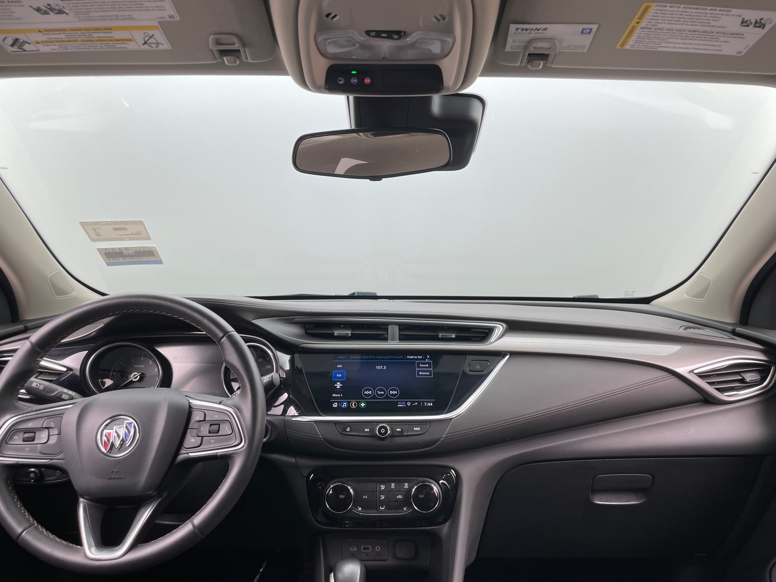 Thumbnail: 2022 Buick Encore GX - 3