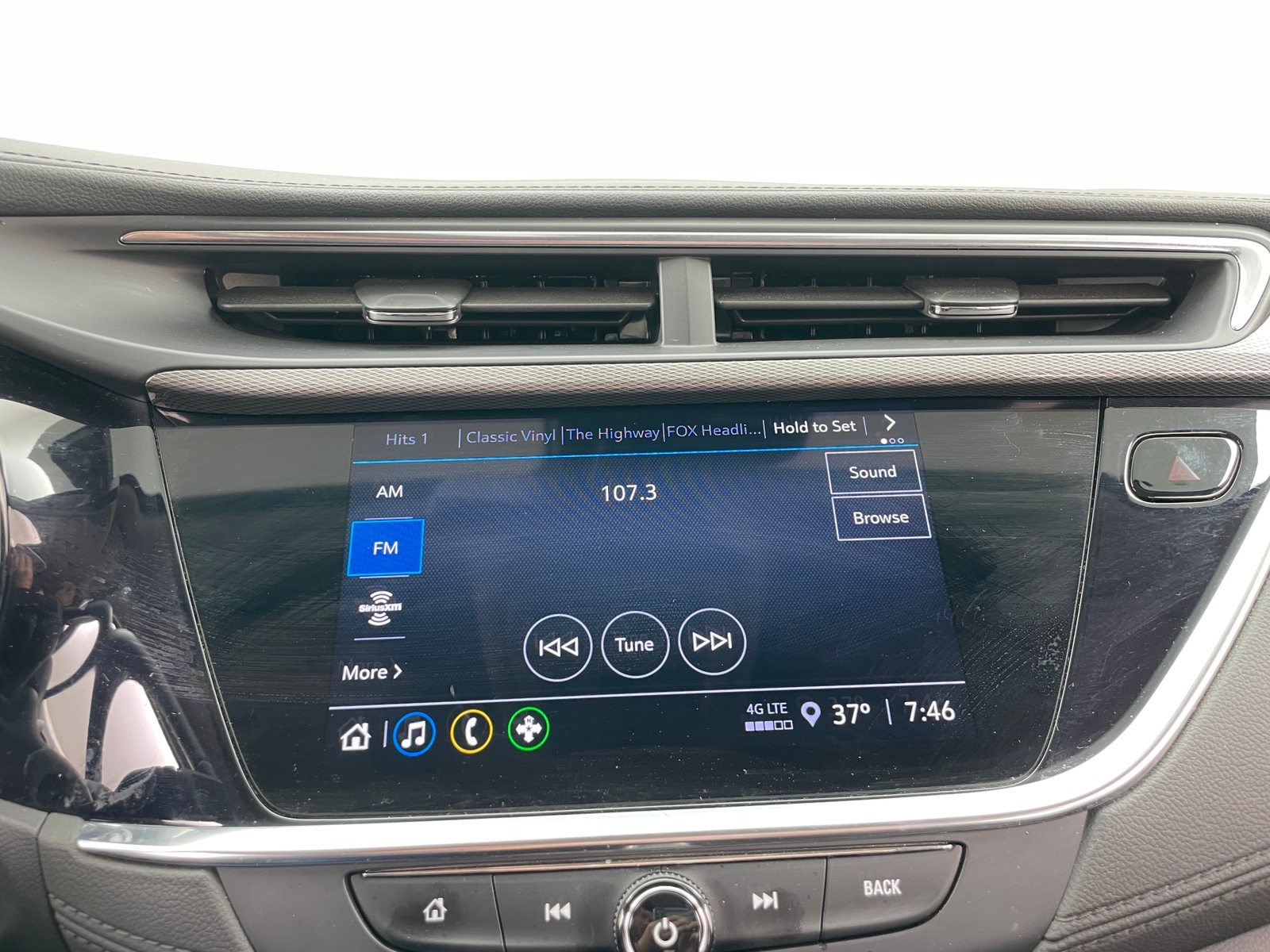 Thumbnail: 2022 Buick Encore GX - 4