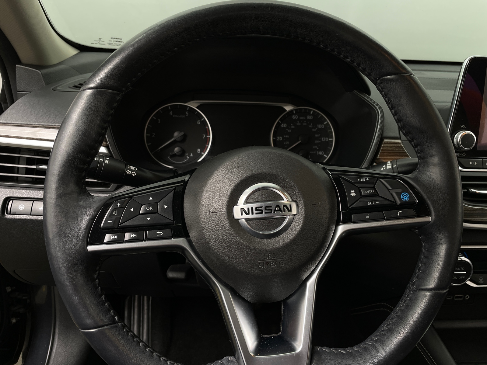 Thumbnail: 2020 Nissan Altima - 4