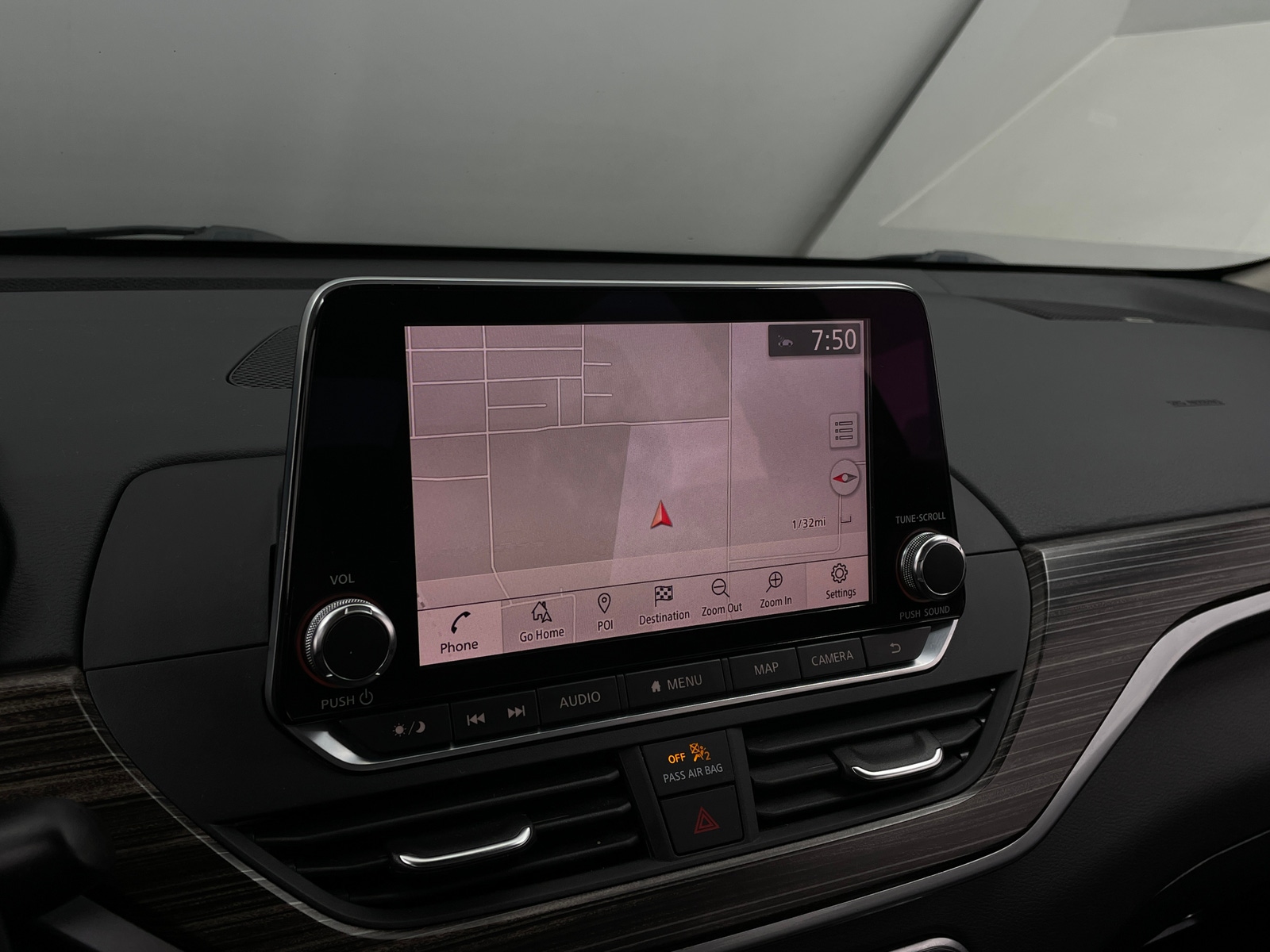 Thumbnail: 2020 Nissan Altima - 3