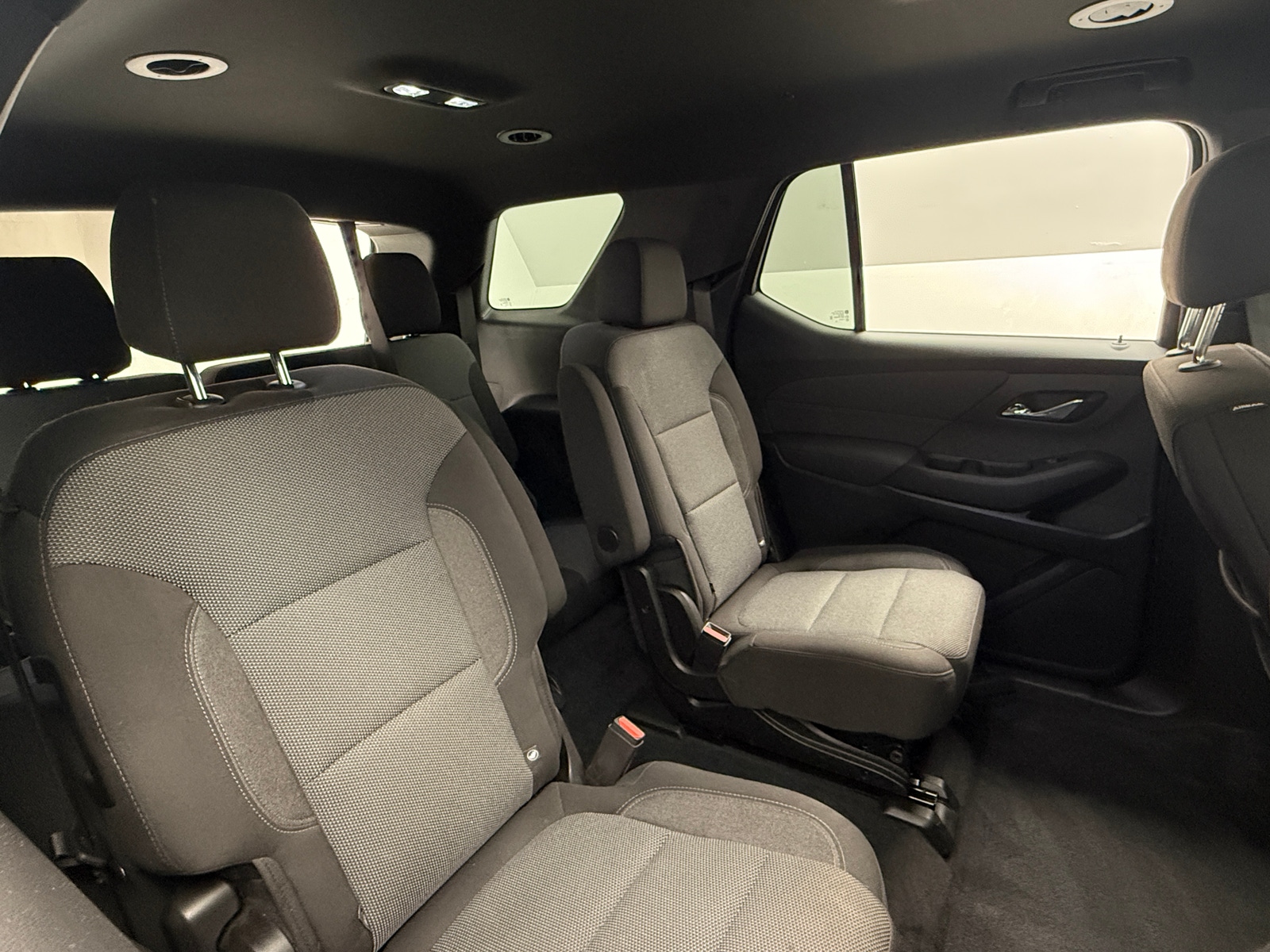 Thumbnail: 2023 Chevrolet Traverse - 6