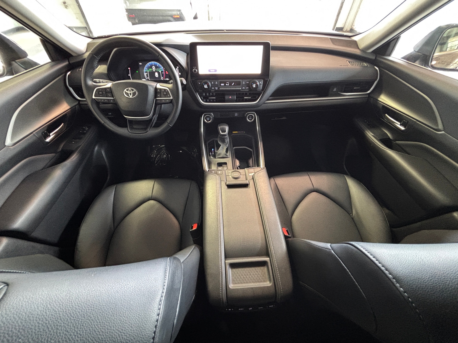 Thumbnail: 2025 Toyota Grand Highlander - 3