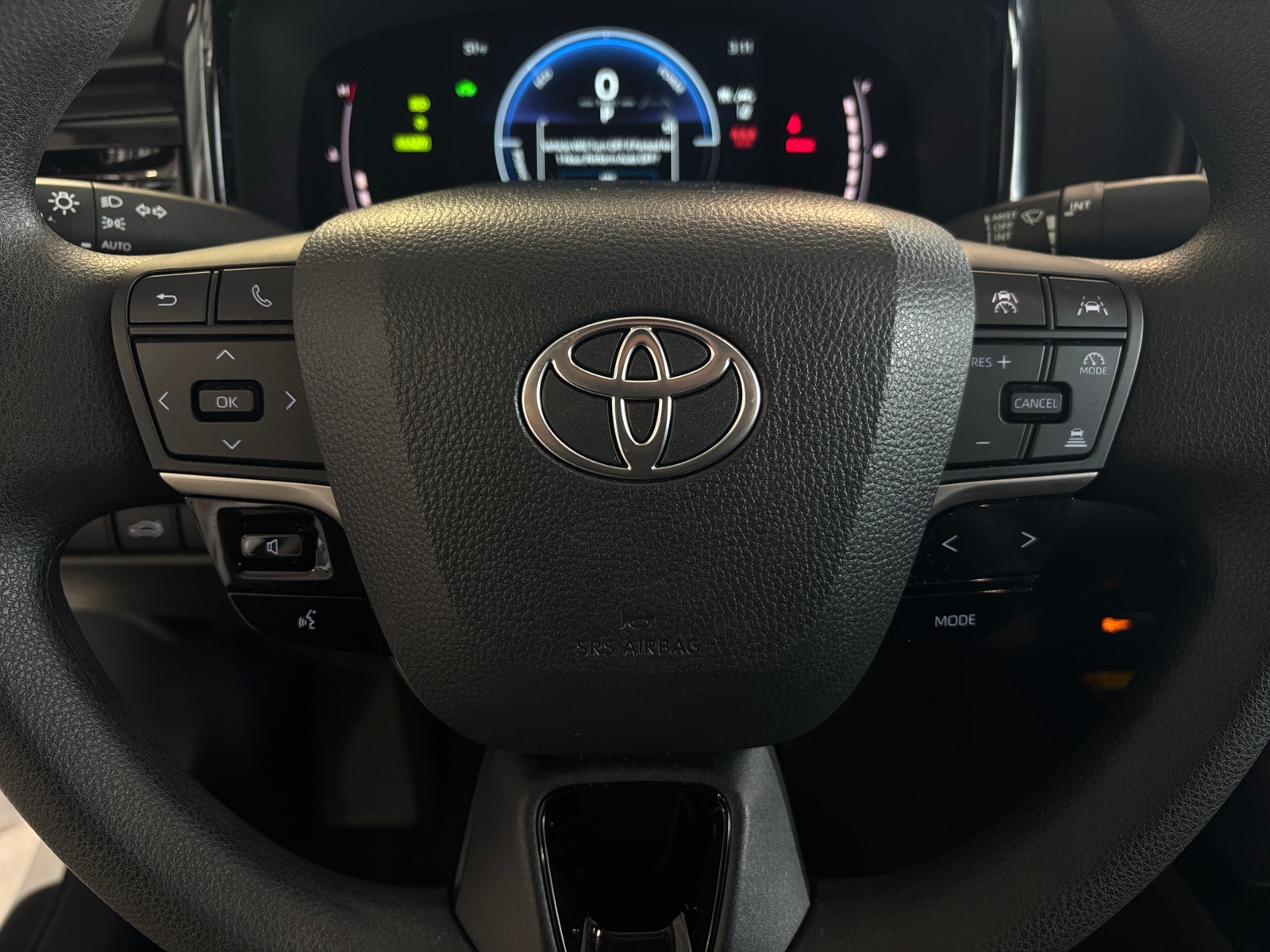 Thumbnail: 2025 Toyota Camry - 5