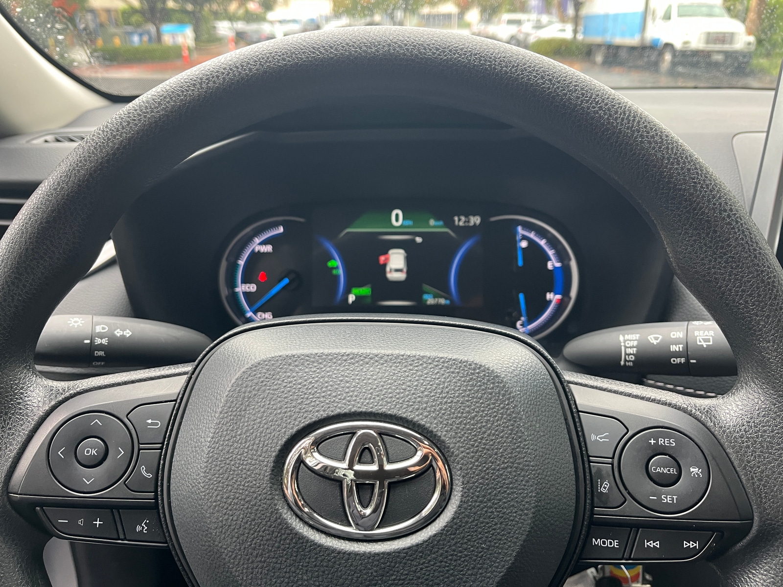 Thumbnail: 2025 Toyota RAV4 - 5