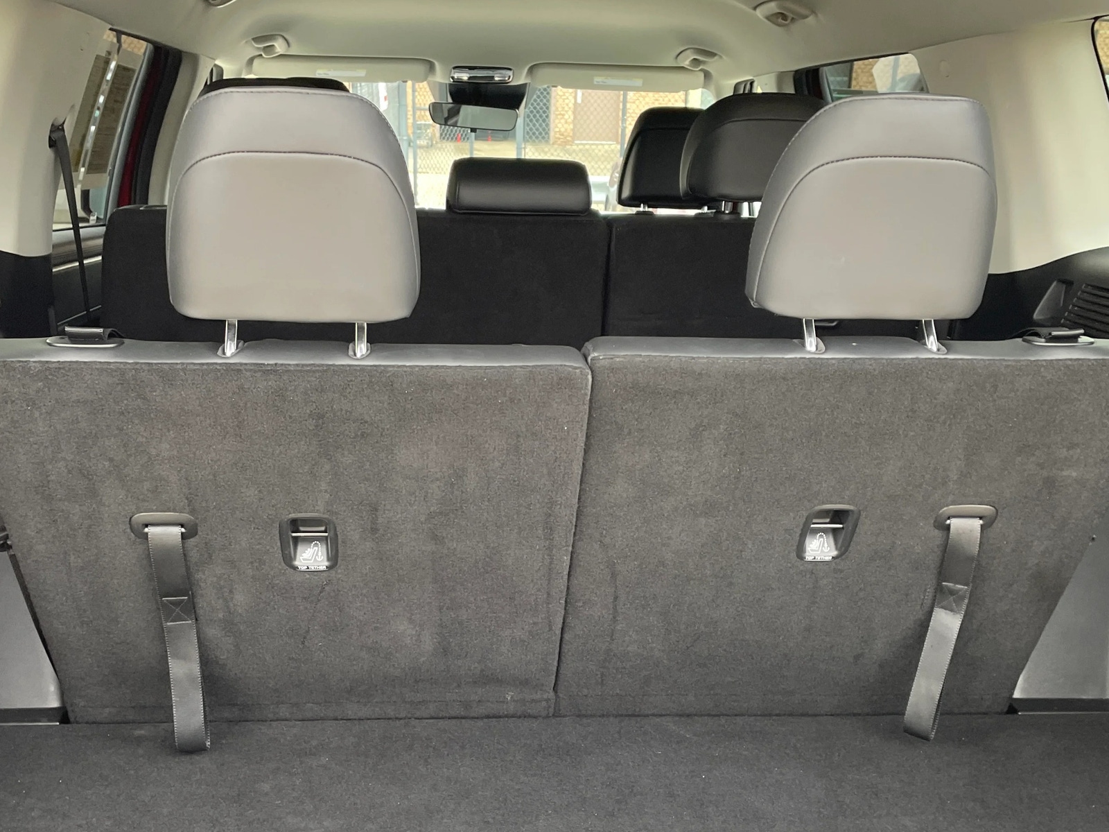 Thumbnail: 2025 Hyundai Santa Fe - 5