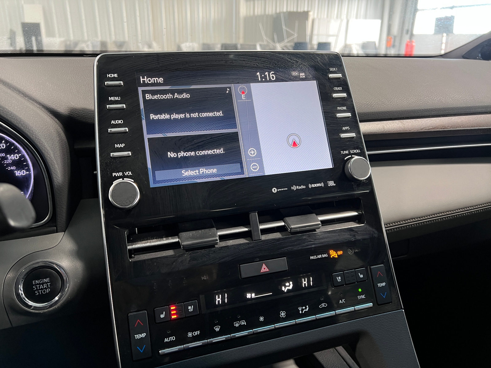 Thumbnail: 2020 Toyota Avalon - 3