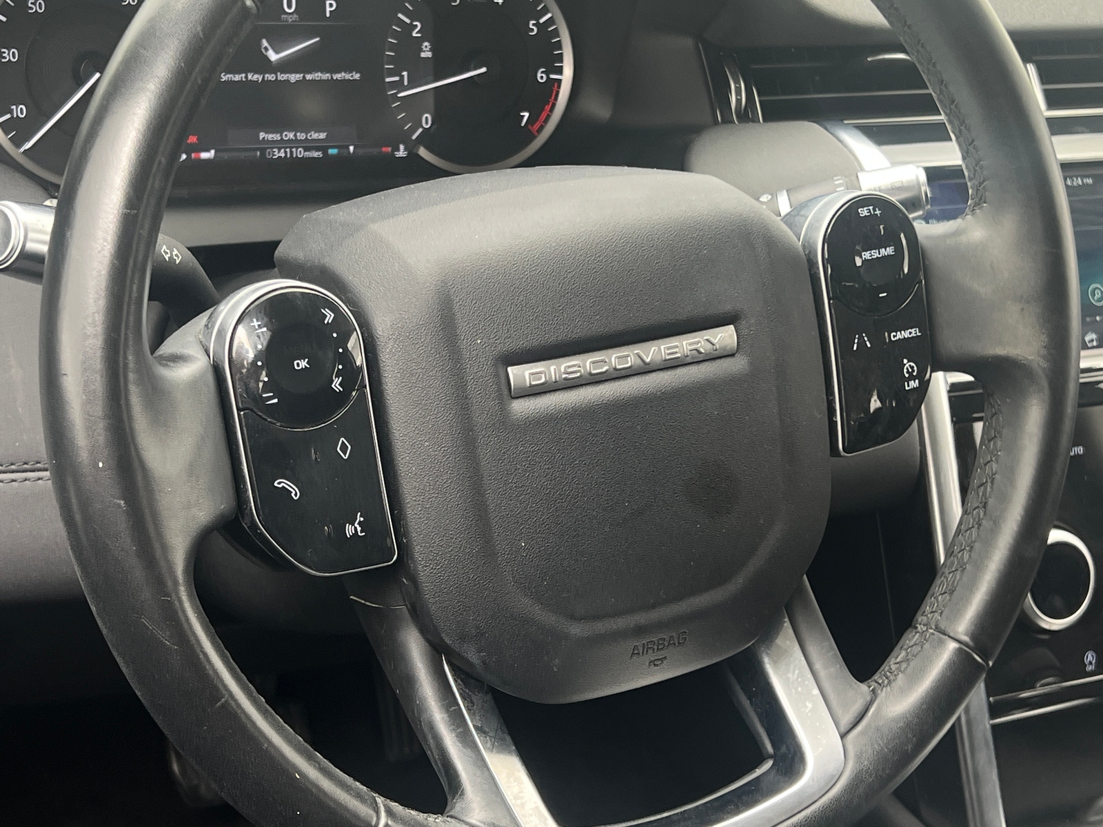 Thumbnail: 2020 Land Rover Discovery Sport - 5