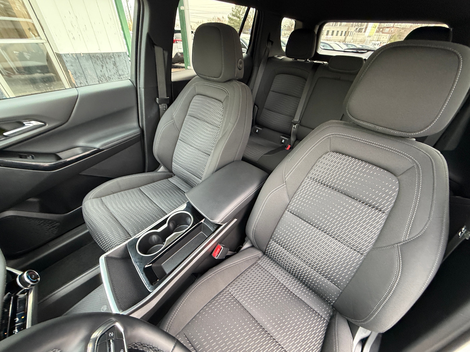 Thumbnail: 2025 Chevrolet Equinox - 2