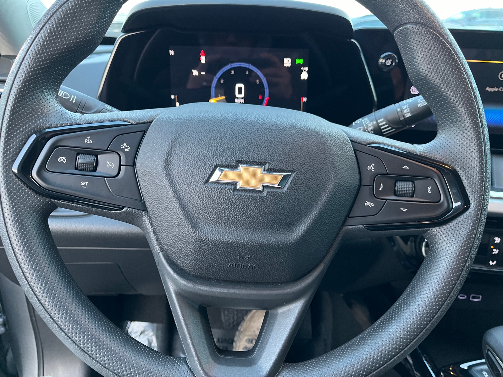 Thumbnail: 2025 Chevrolet Trax - 5