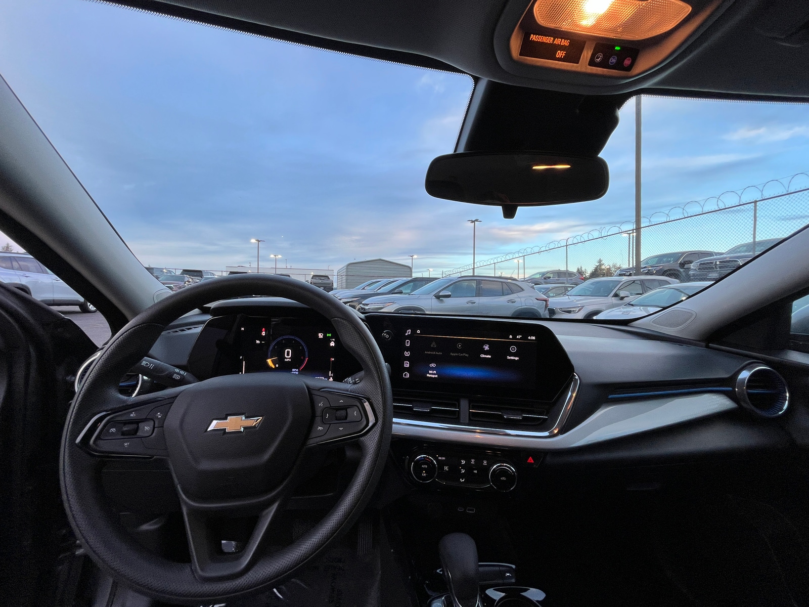 Thumbnail: 2025 Chevrolet Trax - 3