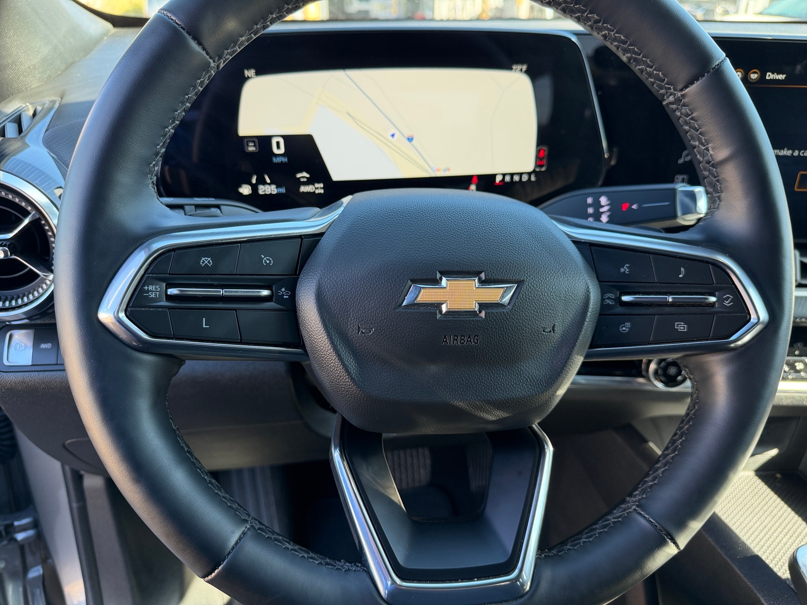 Thumbnail: 2025 Chevrolet Equinox - 5