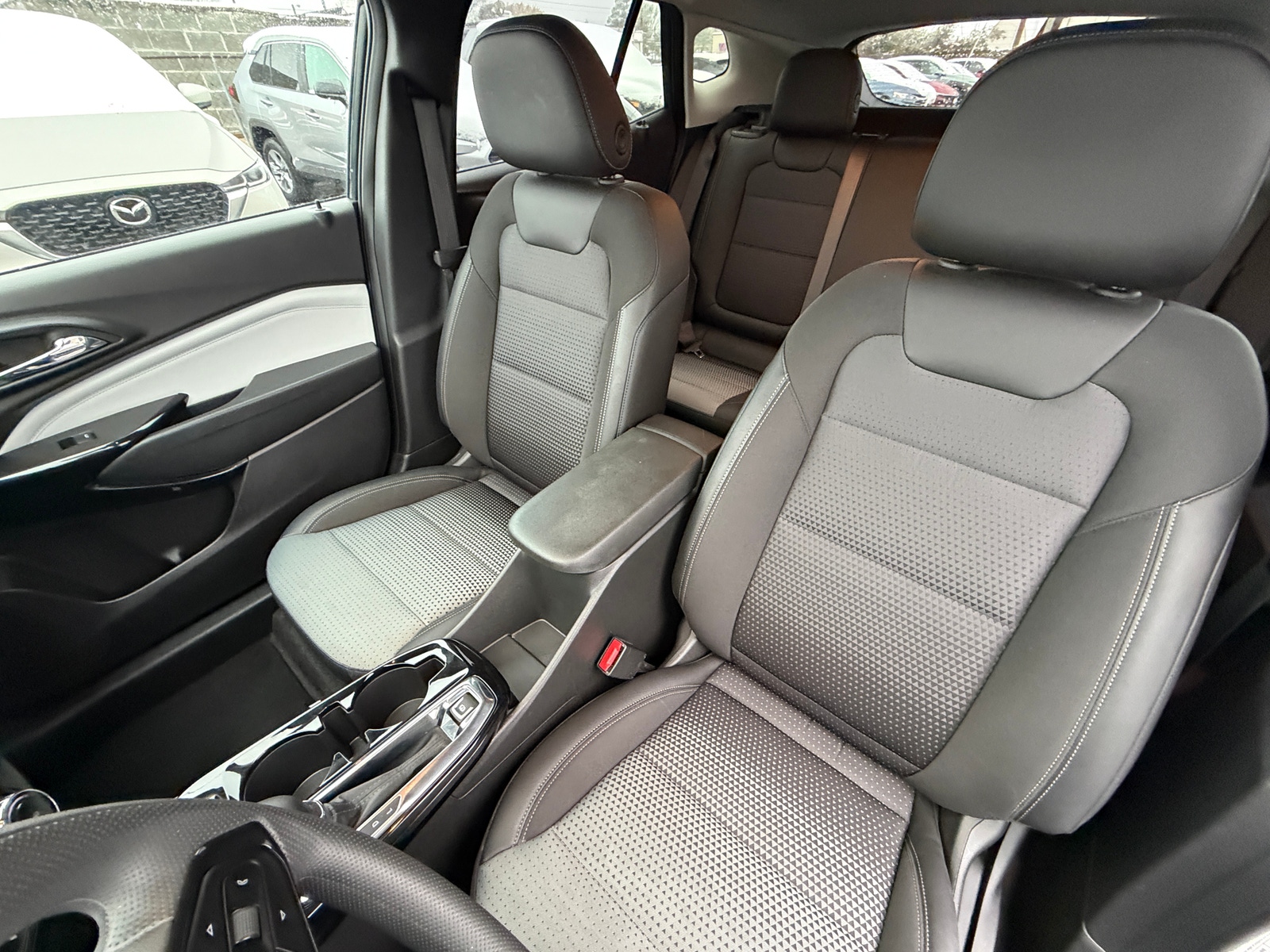 Thumbnail: 2025 Chevrolet Trax - 2