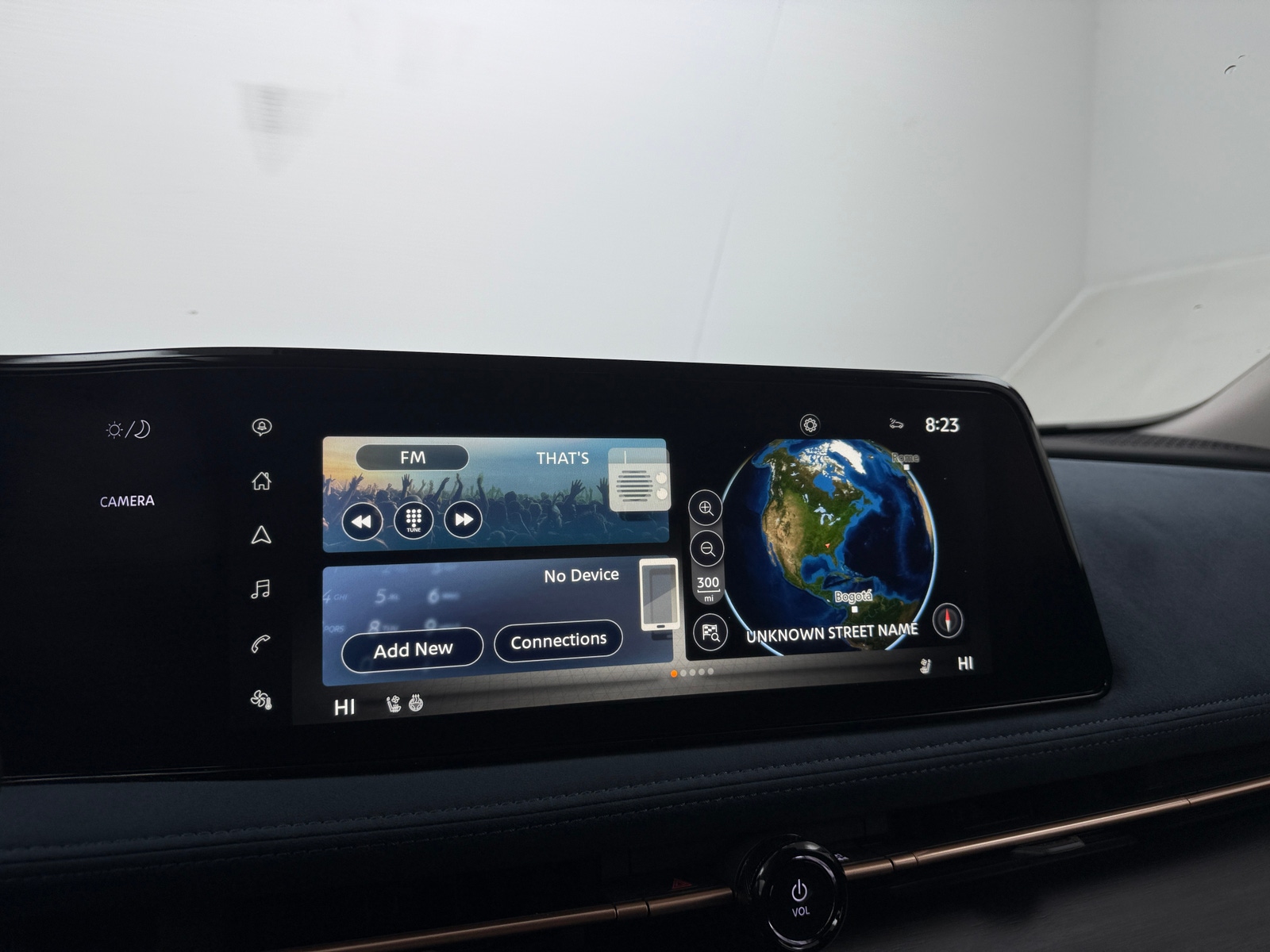 Thumbnail: 2023 Nissan Ariya - 3