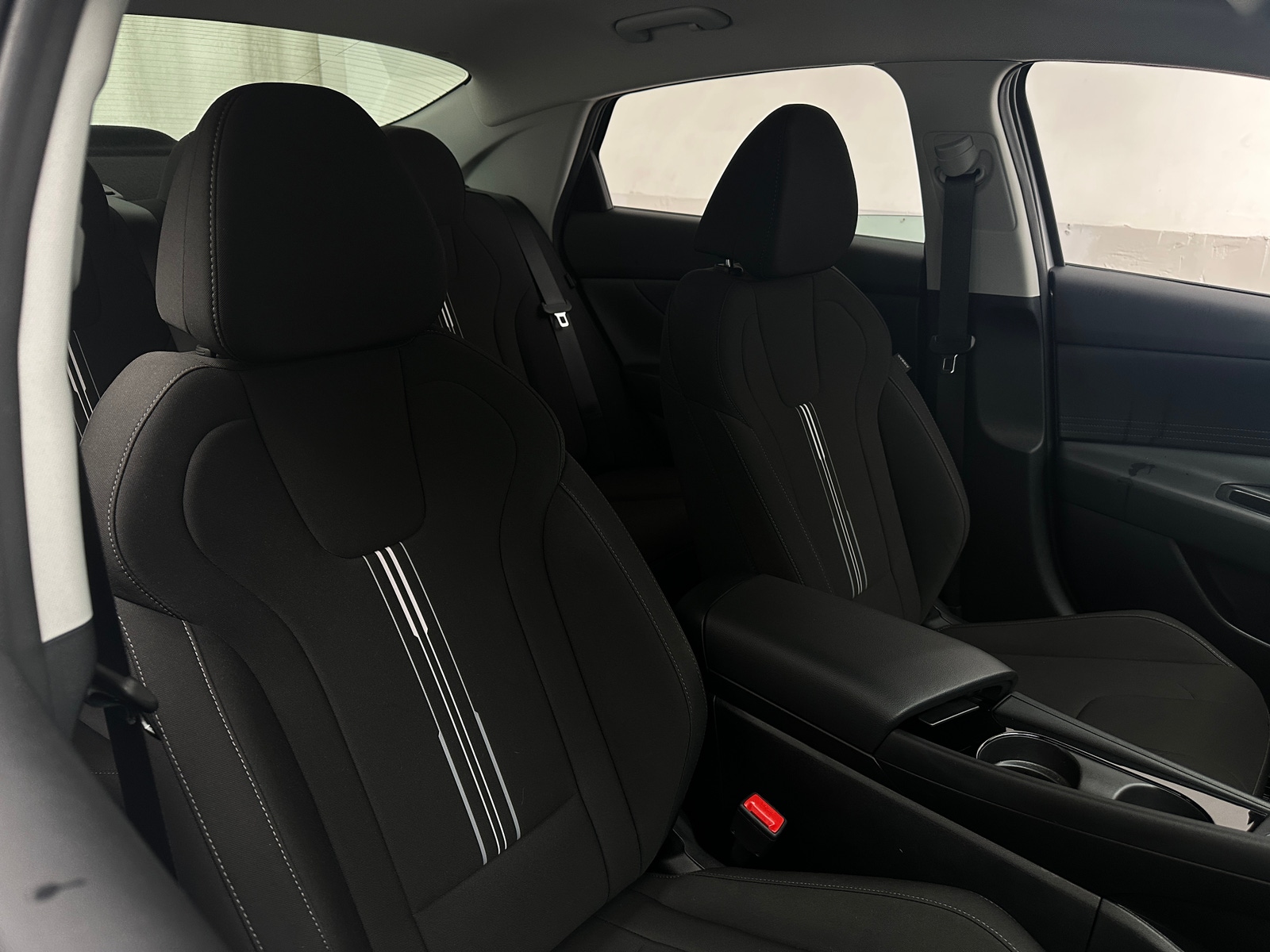 Thumbnail: 2025 Hyundai Elantra - 2