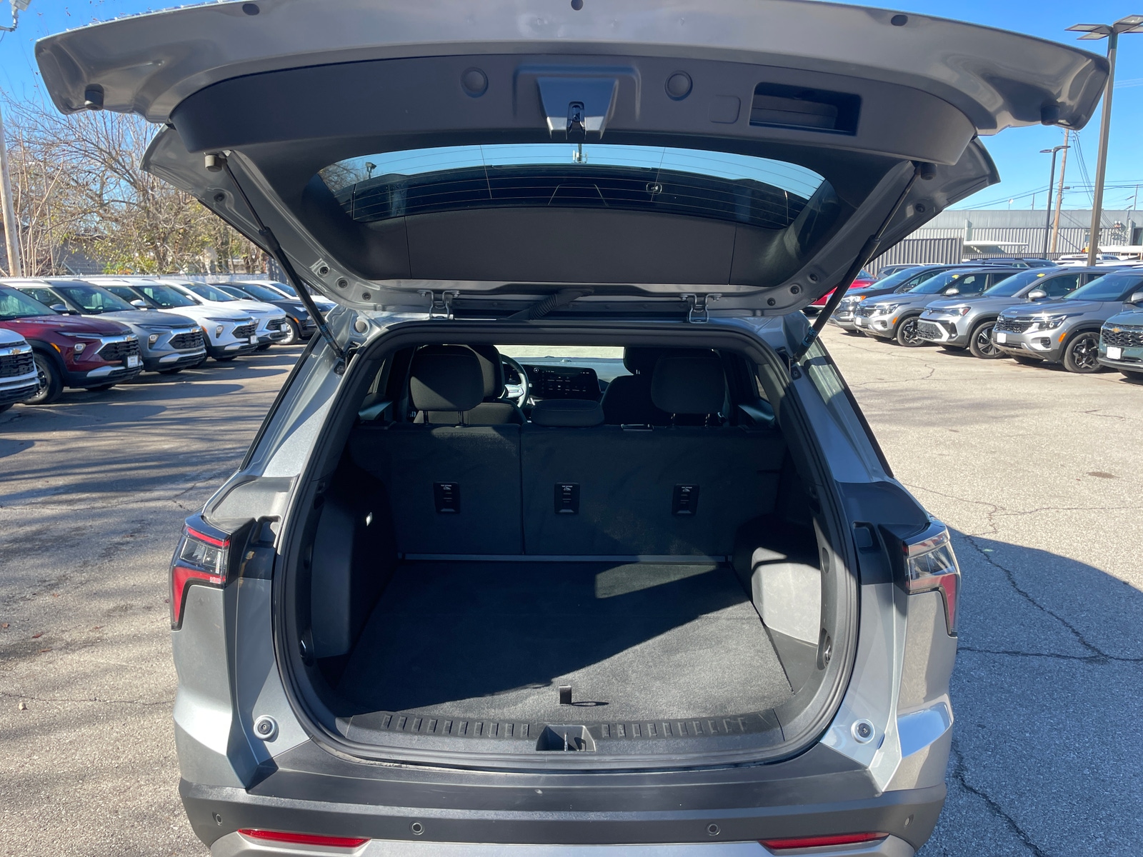 Thumbnail: 2025 Chevrolet Equinox - 6