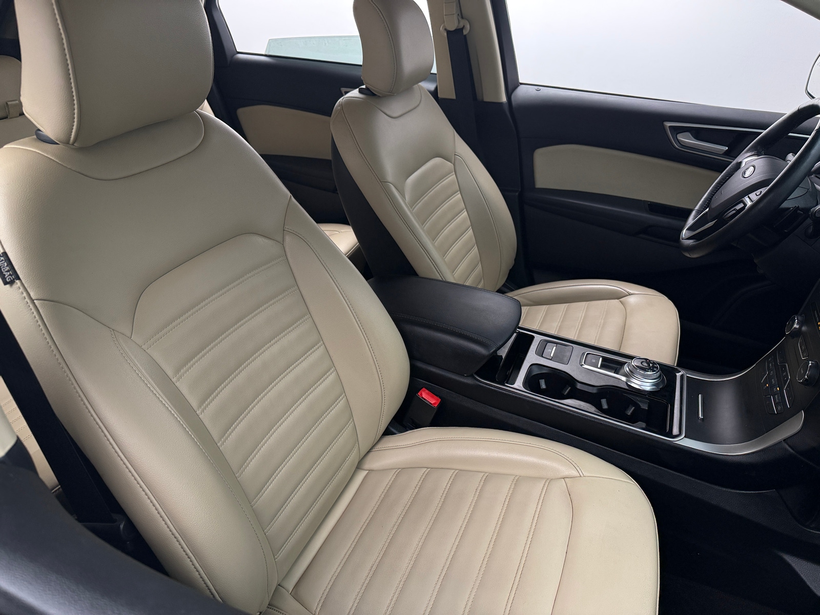 Thumbnail: 2019 Ford Edge - 2