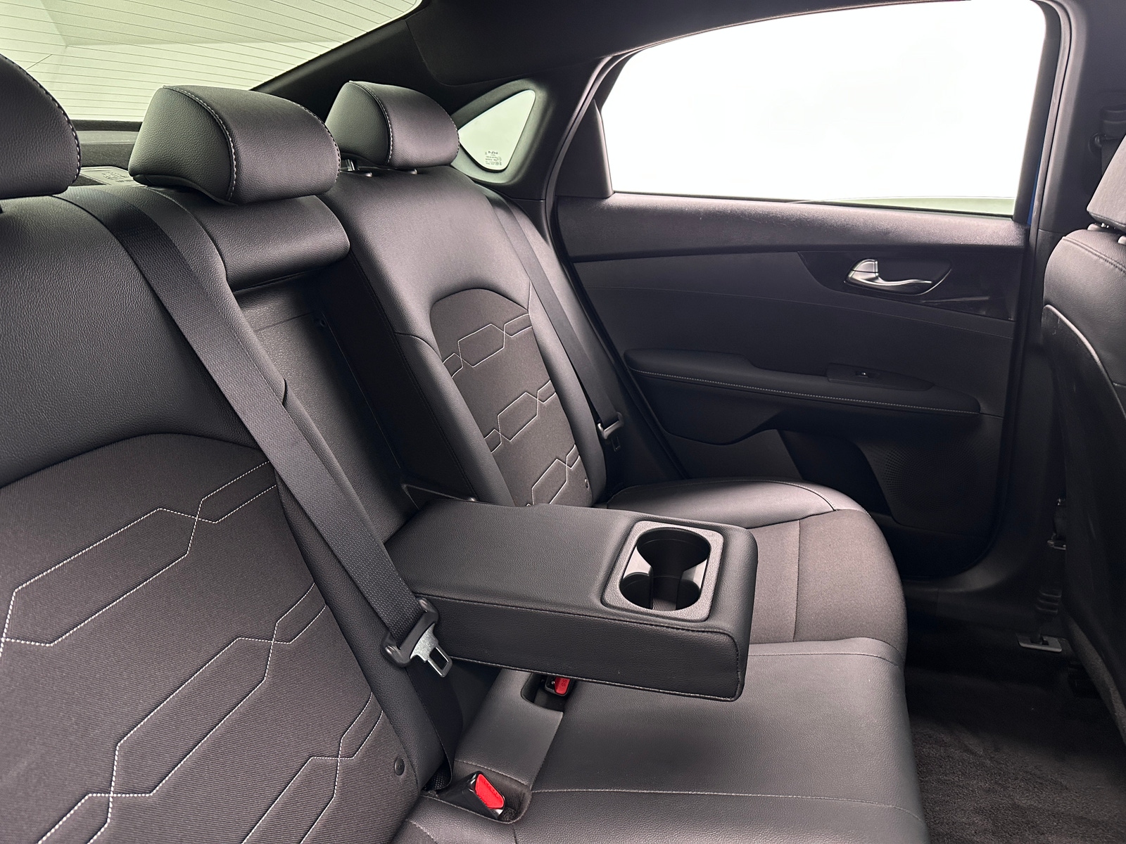 Thumbnail: 2023 Kia Forte - 6