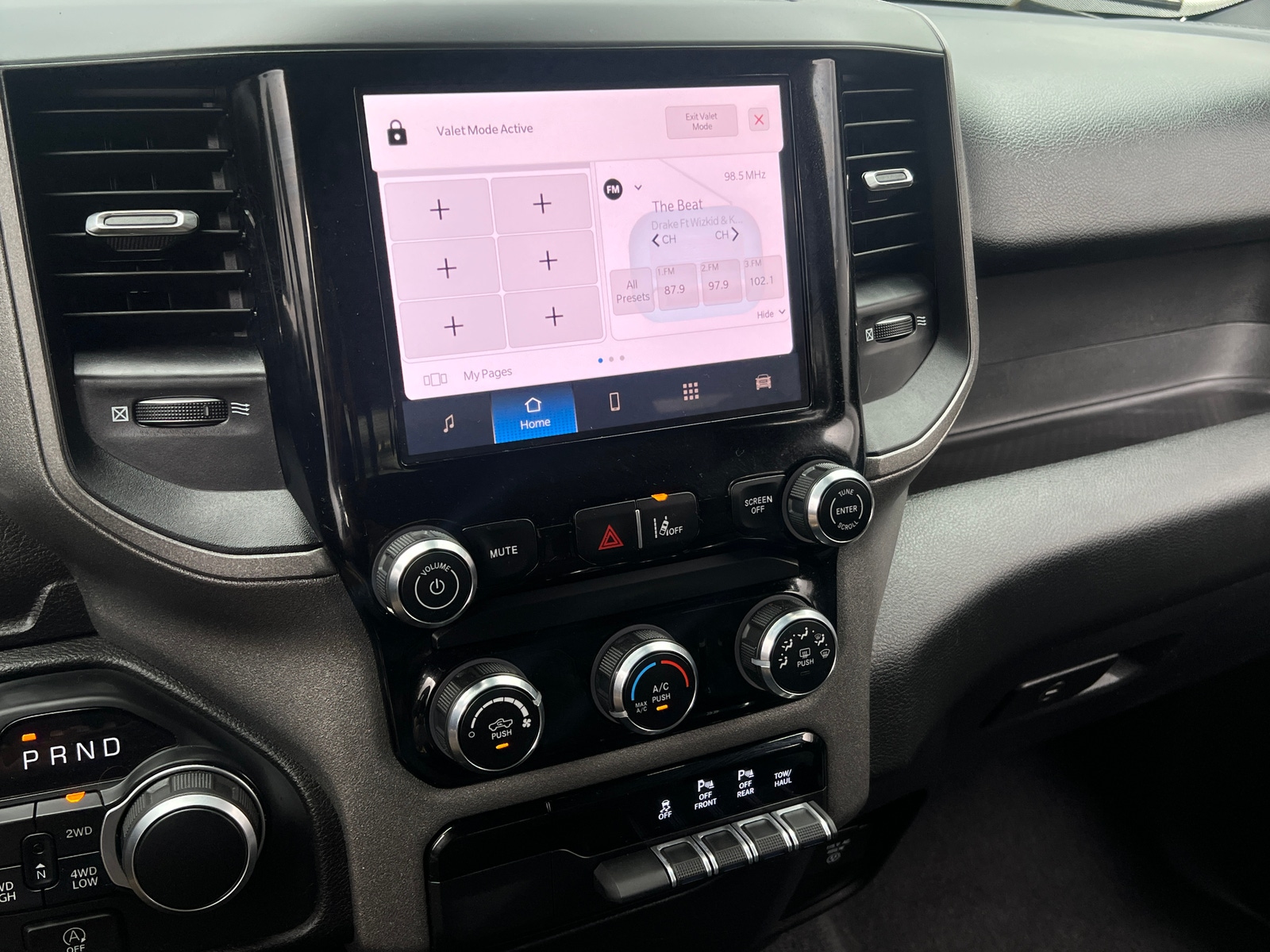 Thumbnail: 2025 RAM 1500 - 4