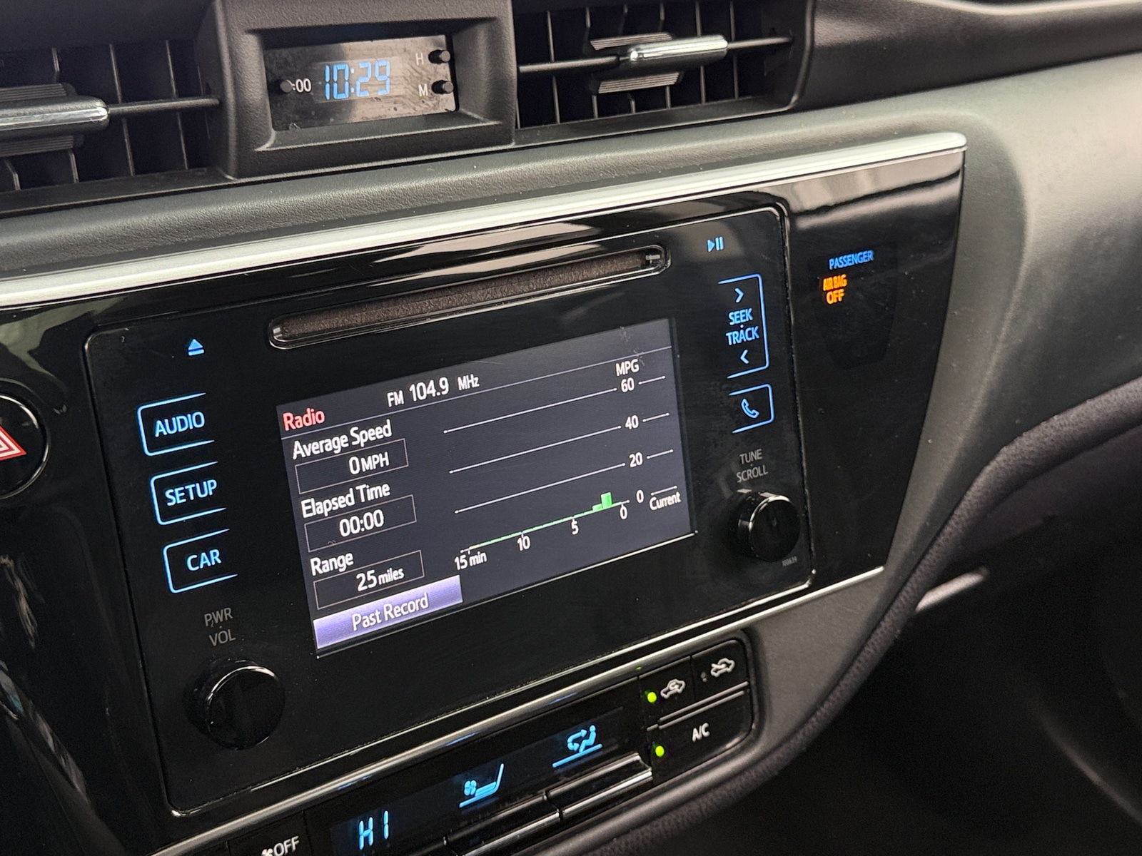 Thumbnail: 2019 Toyota Corolla - 4