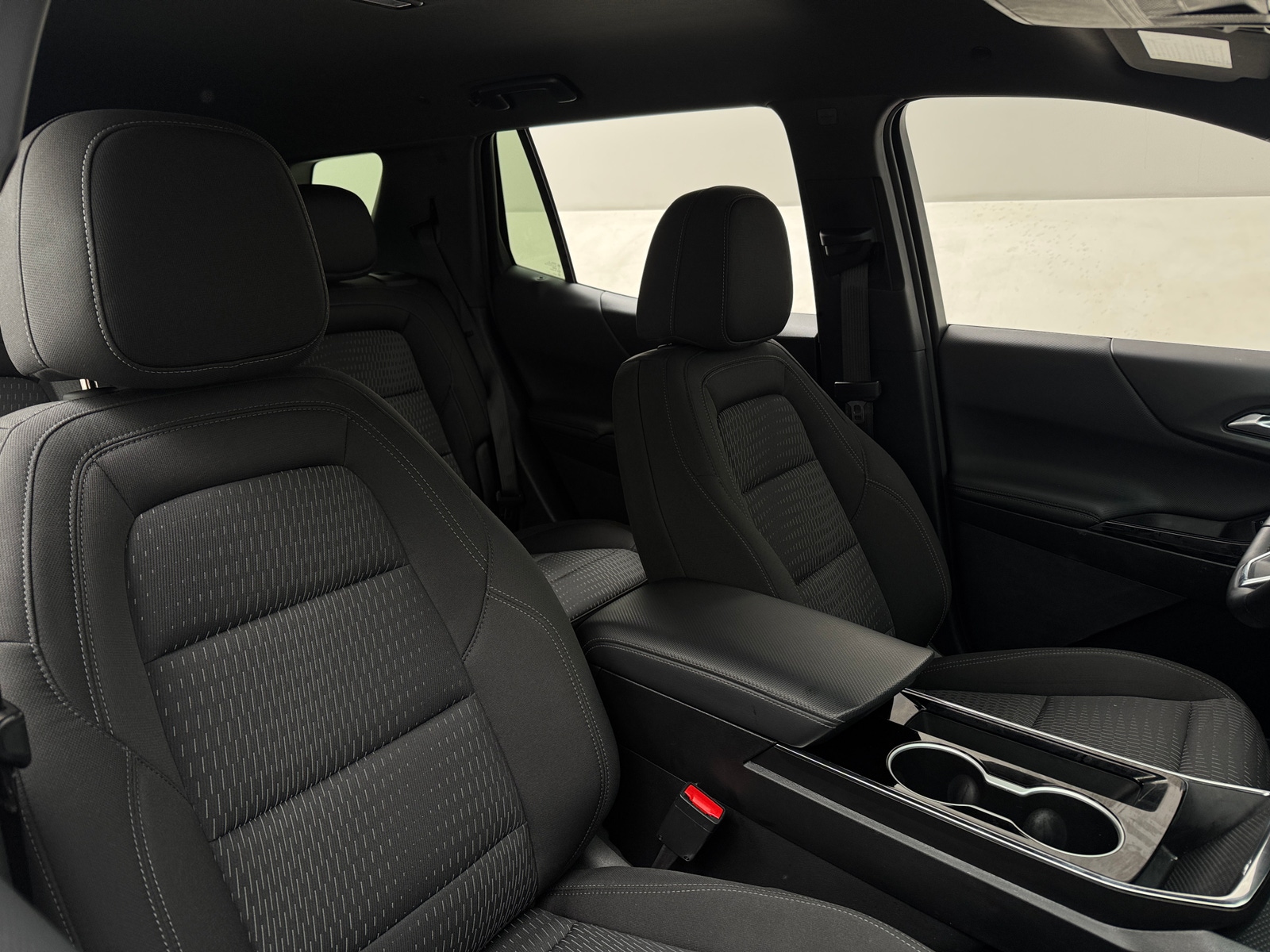 Thumbnail: 2025 Chevrolet Equinox - 2